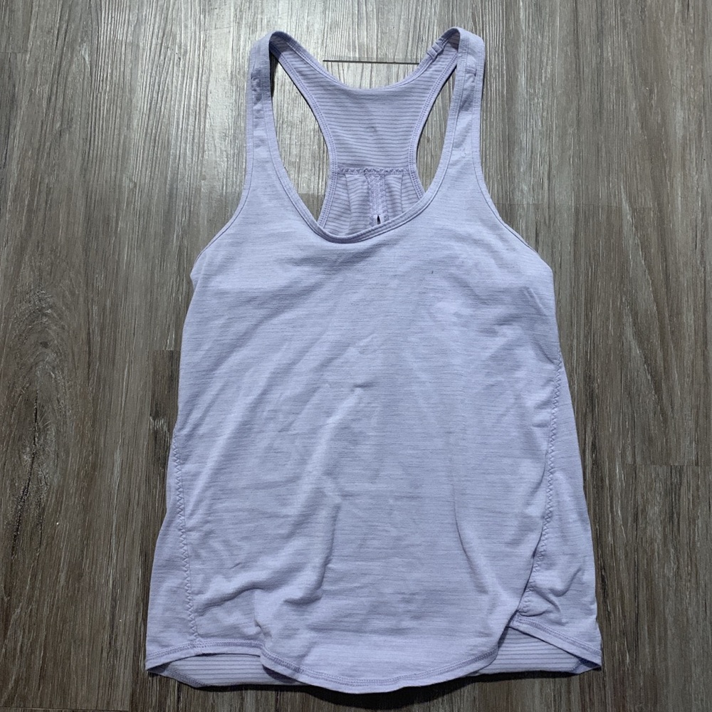 Lululemon tank size 4